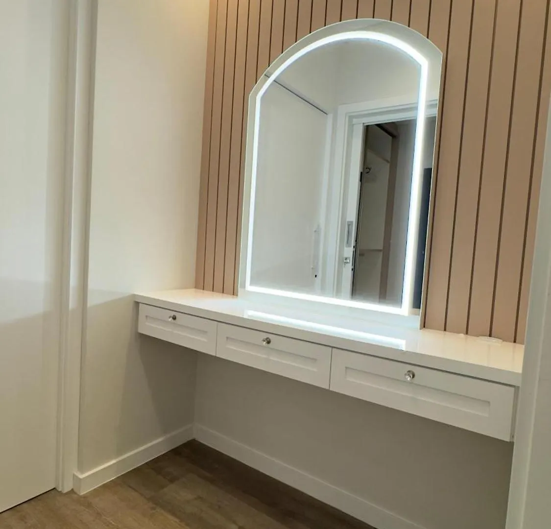 דירה לגונה Luxor Residence